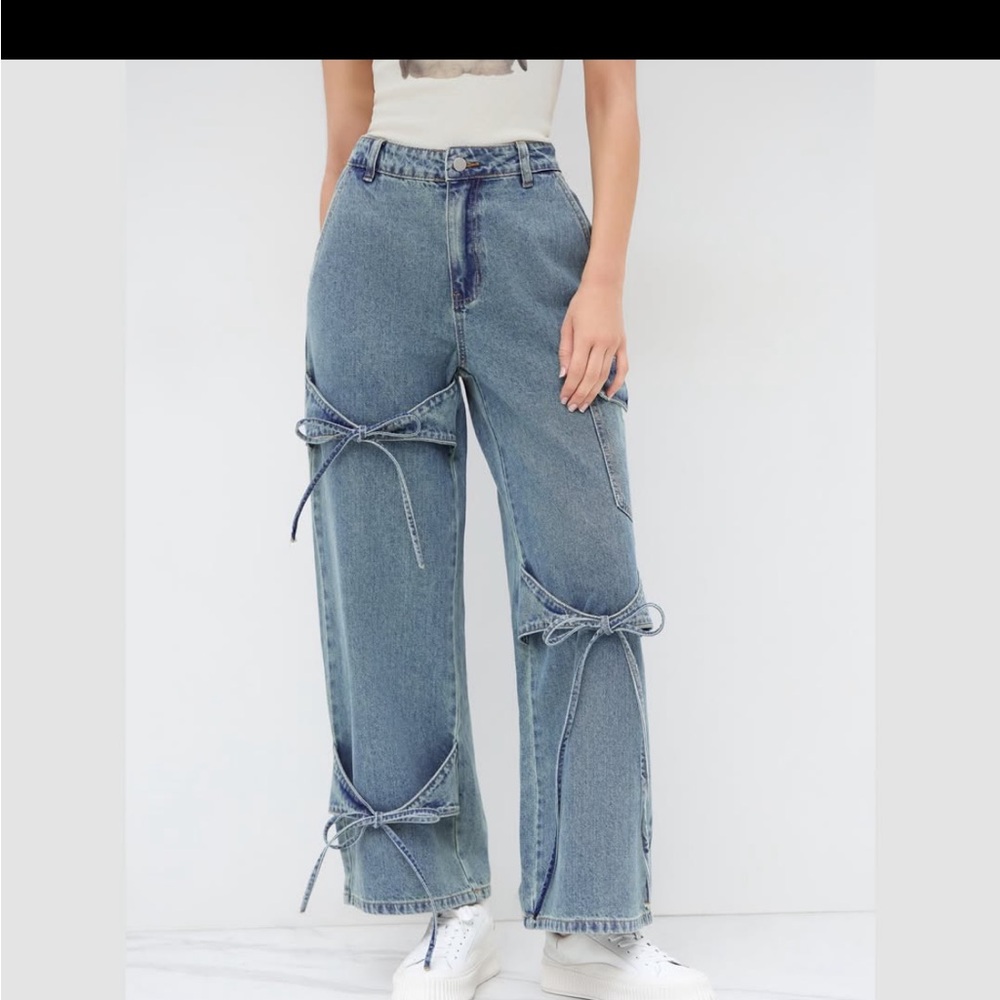 Bow knot jeans